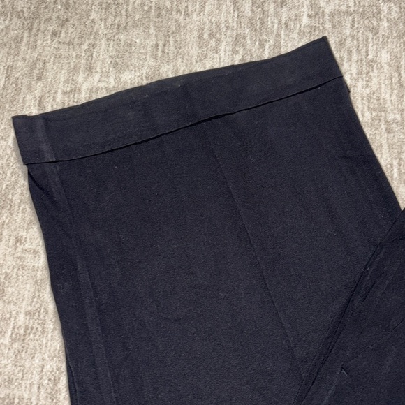 Black dress pants s 28 Lane Bryant wide leg cuffed hem stretch wide waist - Picture 3 of 6